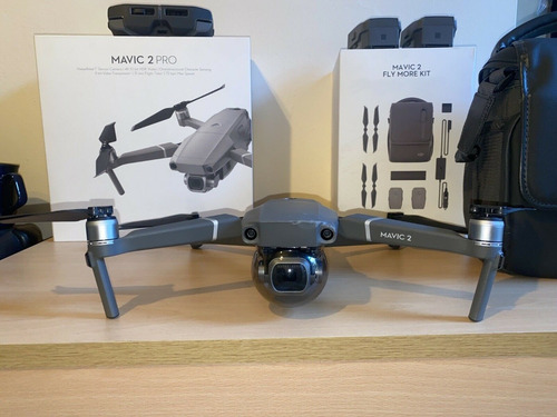 Imagen 2 de 2 de Dji Mavic 2 Pro+fly More Combo Kit