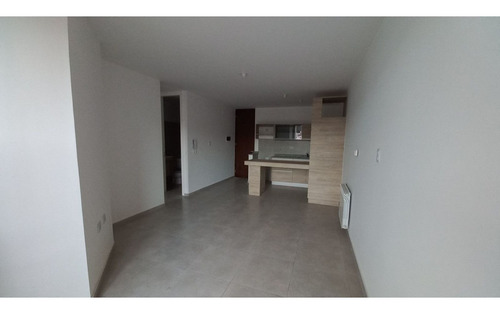 Imagen 4 de 12 de Departamento De Un Dormitorio En El Centro De Carlos Paz