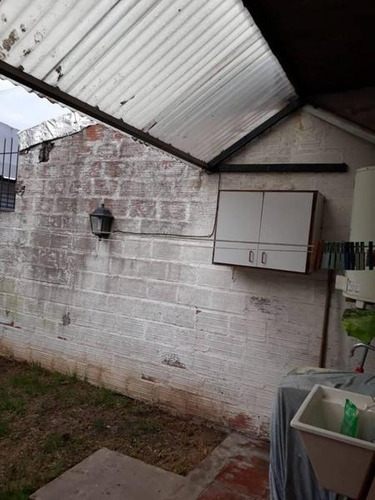Imagen 2 de 3 de Venta- Triplex - San Miguel