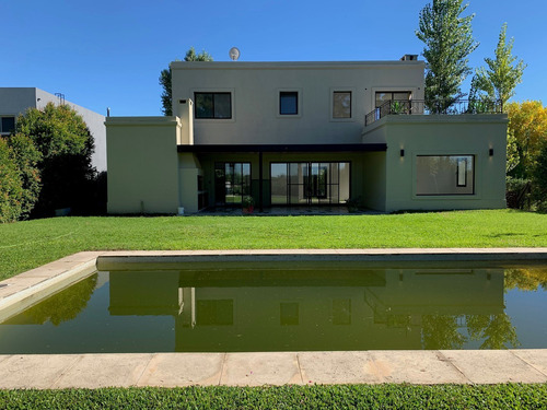 Casa En Venta Ubicado En San Isidro Labrador, Villanueva (tigre)
