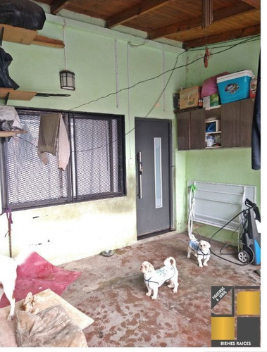 Imagen 3 de 14 de Departamento Tipo Casa En Venta En Lanus Oeste