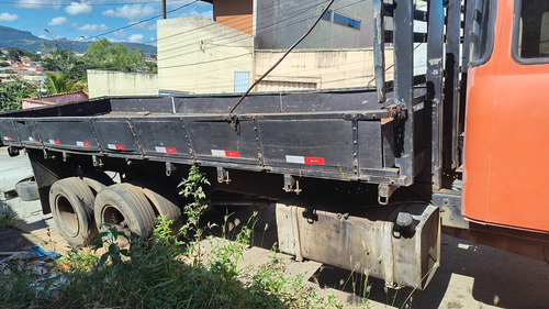 Scania 111 Truck Motor Com Problema.