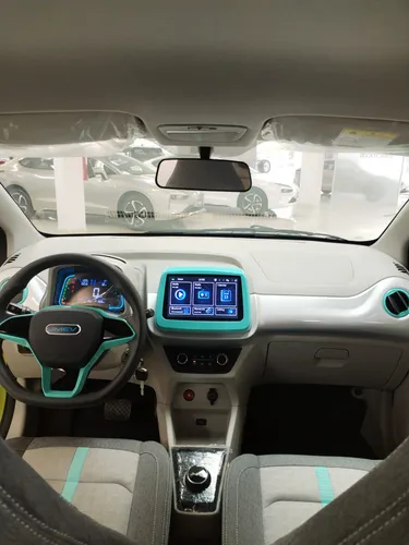 Jmev Ev2 2025
