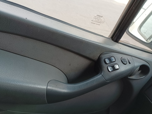 Mercedes-Benz Sprinter Minibus