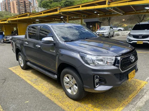 Toyota Hilux 2.8 Srv Diesel At 4x4 2020