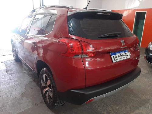 Imagen 7 de 17 de Peugeot 2008 2017 1.6 Feline