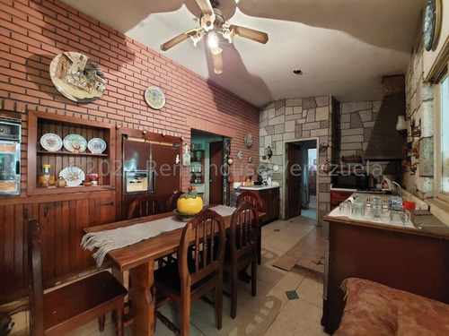 Imagen 13 de 27 de Casa En Venta Cantarrana Maracay 780mt2 Economica / 04122618817 Estef 22-7082