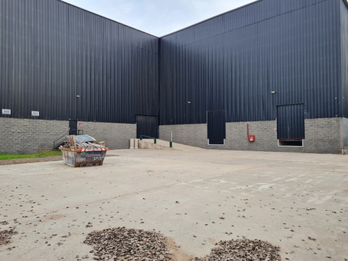 Imagen 1 de 13 de Nave De 2500 M2 A Estrenar.