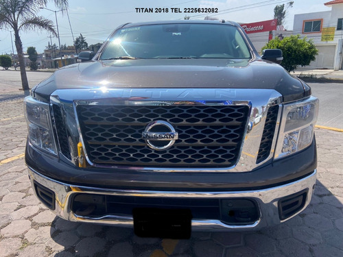 Nissan Titan 2018 Sv 4x4 V8 Aut Dob/cab Enganche $