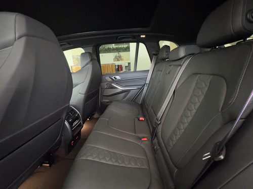 BMW X5 5p M Competition V8/4.4/T Aut