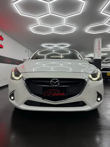 Mazda 2 1.5 Grand Touring Sedan