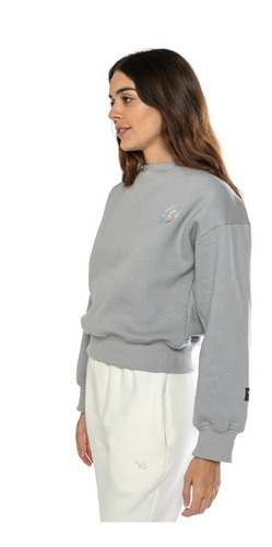 Imagen 2 de 4 de Buzo Vicus Neck V Gris