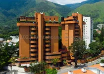 Comprar Penthouse Dúplex En Venta En Los Chorros Amplios Salones Espectacular Terraza 24-8020 Cs