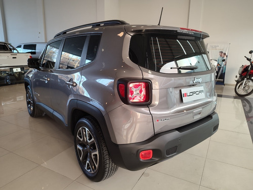 Imagen 9 de 24 de Jeep Renegade Longitude 1.8 6at