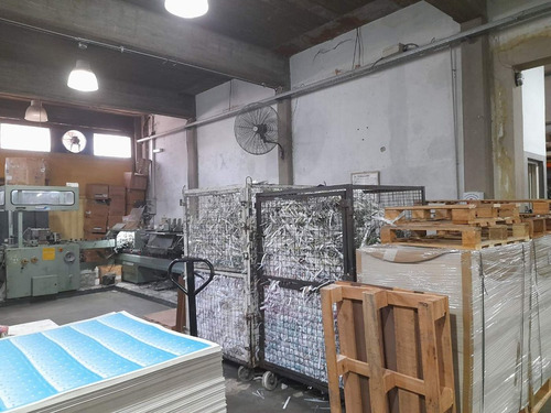 Venta Galpón 454 Metros Avellaneda