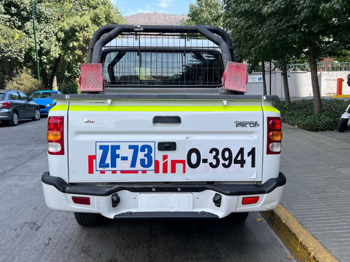 Mahindra Pik-Up DCAB CRDE MT 4X4 2.2
