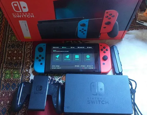 Nintendo Switch V2 256gb Desbl0-queado Com Emulador De Ps2