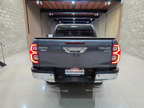 Toyota Hilux Pick-up 2.8 Cd Srx 177cv 4x4 At