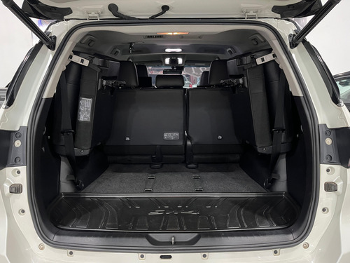 Toyota SW4 2.8 Tdi Srx 7l 4x4 Aut. 5p