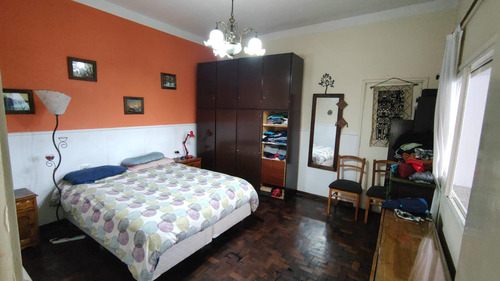 Casa Con Local En Venta