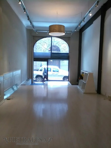 Imagen 3 de 5 de Local En Venta Con Renta Bartolomé Mitre-ciudad Vieja
