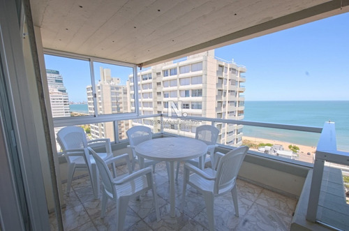 Apartamento En Venta Playa Mansa-ref:4371