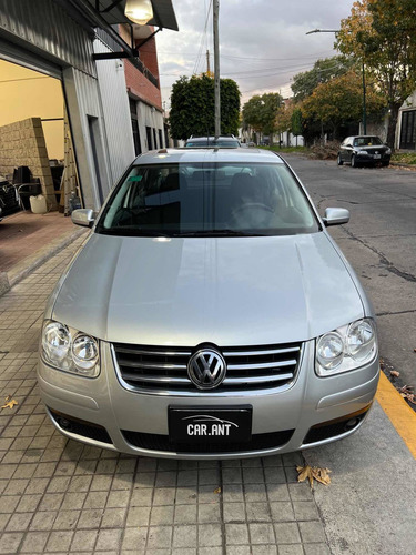 Imagen 6 de 13 de Volkswagen Bora 2.0 Trendline 115cv /// 2010 - 162.000km