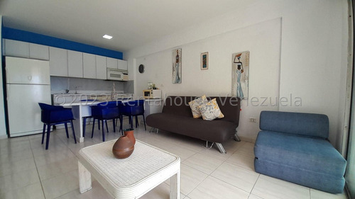 Bello Apartamento En Cimarron Suites Con Acceso Directo A La Playa