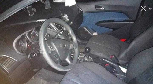 Imagem 12 de 15 de Hyundai Hb20s 2014 1.6 Comfort Plus Flex 4p