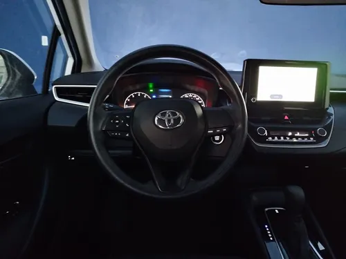 Toyota Corolla BASE AUT