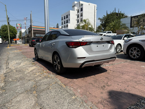 Nissan Sentra 2.0 Advance Cvt