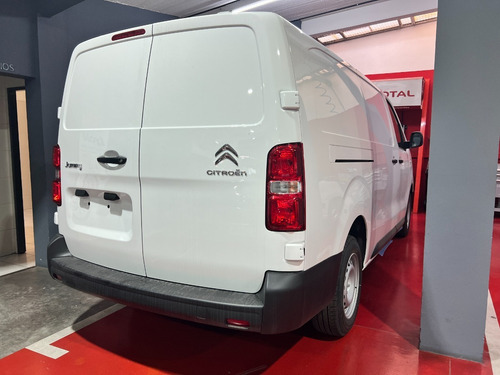 Imagen 7 de 18 de Jumpy L3 Hdi 115 Mt6 Business Furgon 2023 0km Itu