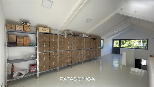 Venta Local 174m2 Planta. Elab. Cerveza, S/ruta, Villa La Angostura