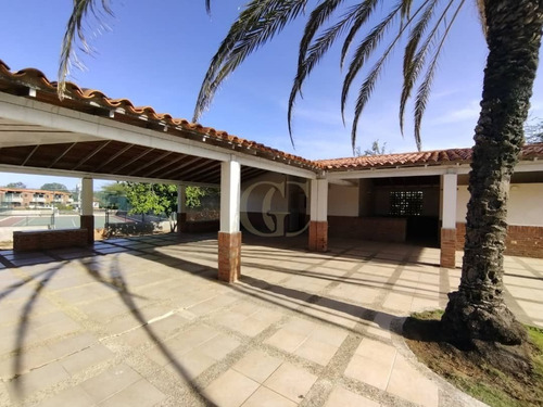 Imagen 16 de 17 de Town House En Venta Urb. Terrazas Del Valle - El Valle