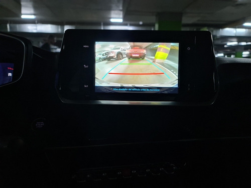 Imagen 14 de 15 de Peugeot 208 Allure Tiptronic