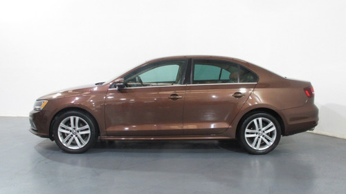 Imagen 2 de 15 de Volkswagen Jetta Sportline Mt 2016