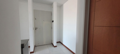 Venta Departamento Monoambiente Balcón Caseros