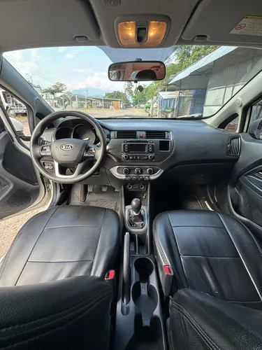 Kia Rio Spice Ub Ex - Version Full 2012
