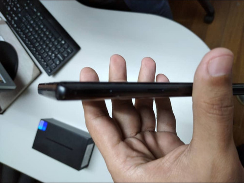 Imagen 6 de 9 de Samsung Galaxy Note 9 Dual Sim / Detalle En La Mica