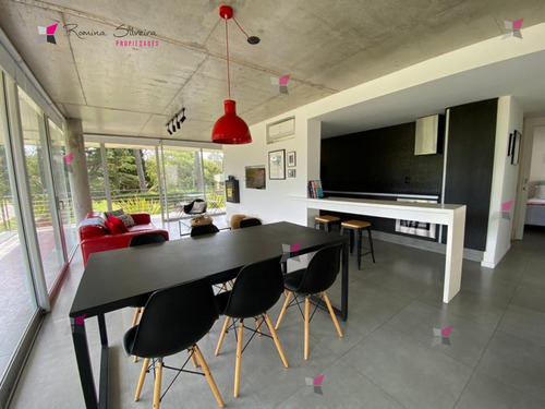 Apartamento En Alquiler - Punta Del Este- Ref: 9806