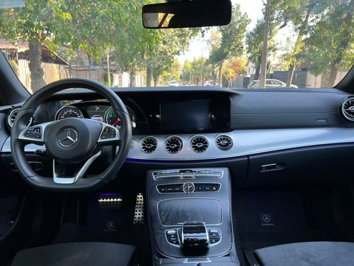 Imagen 11 de 12 de Mercedes-benz E 200 Coupe
