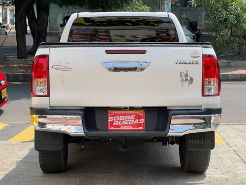 Toyota Hilux 2.7l