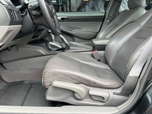 Honda Civic 1.8 Lxs Flex Aut. 4p