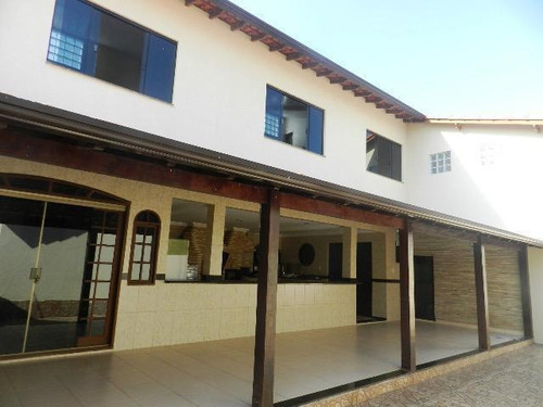 Imagem 3 de 14 de Casa Para Venda Em Porto Real, Village, 3 Dormitórios, 1 Suíte, 1 Banheiro, 4 Vagas - 010079_1-1121155