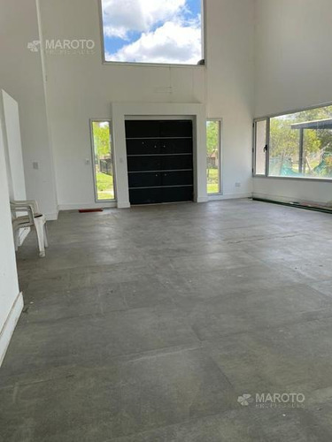 Imagen 17 de 30 de Casa En Venta En Barrio El Canton - Maroto Propiedades
