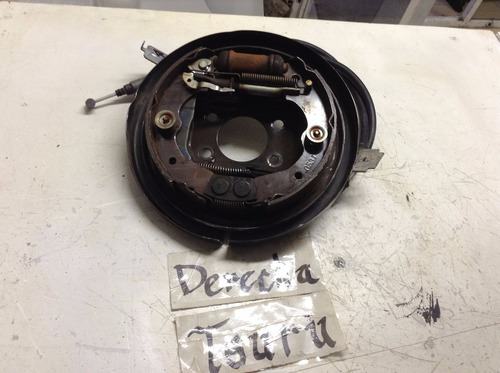 Base De Balatas Para Tambor Lado Derecho Nissan Tsuru Iii (Usado)
