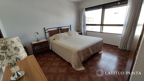 Imagen 19 de 30 de Apartamento En Península, 3 Dormitorios Más Dependencia