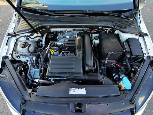 Imagen 24 de 24 de Vw Volkswagen Golf 2016 Comfortline 1.4 Tsi At Dsg Abasto