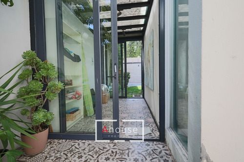 Hermosa Casa En Venta La Reina Alta