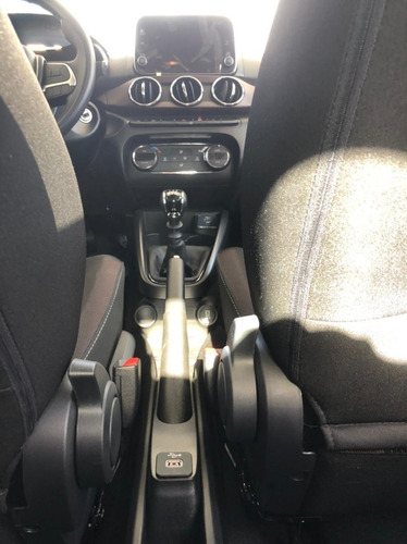 Imagen 10 de 19 de Fiat Cronos Precisión 1.8 Ultima ! $ 1.800.000 Y Cuotas//jc